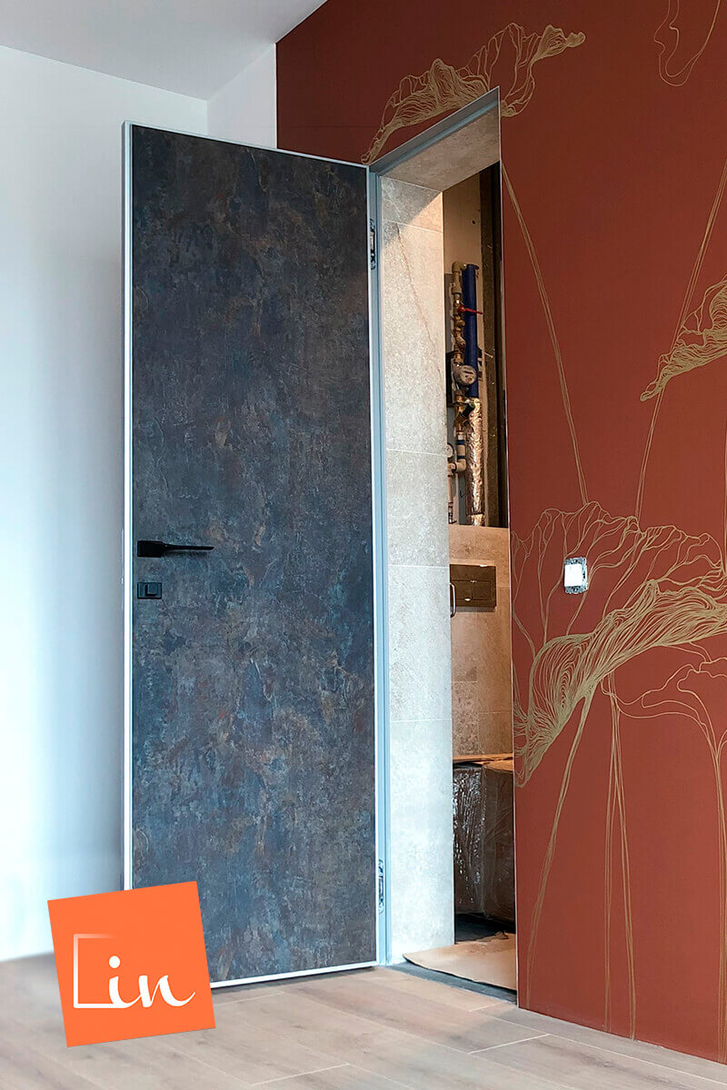 Скрытая дверь c архитектурным покрытием